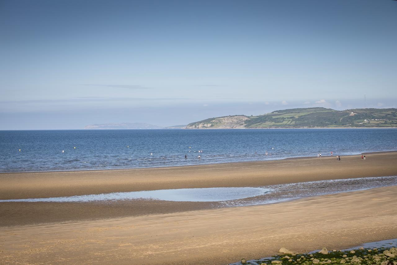 Waters Edge Holiday Apartments Benllech Eksteriør bilde