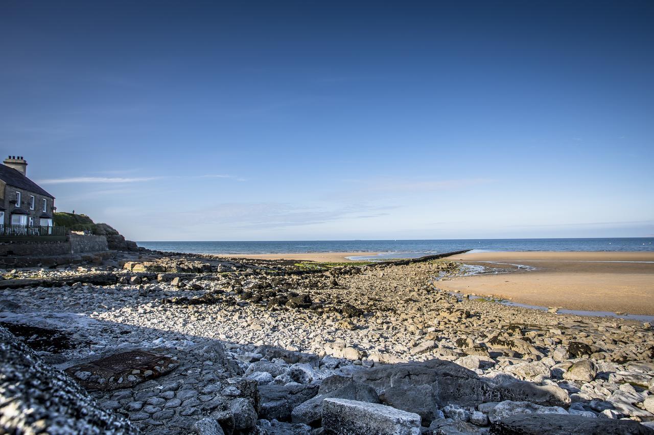 Waters Edge Holiday Apartments Benllech Eksteriør bilde